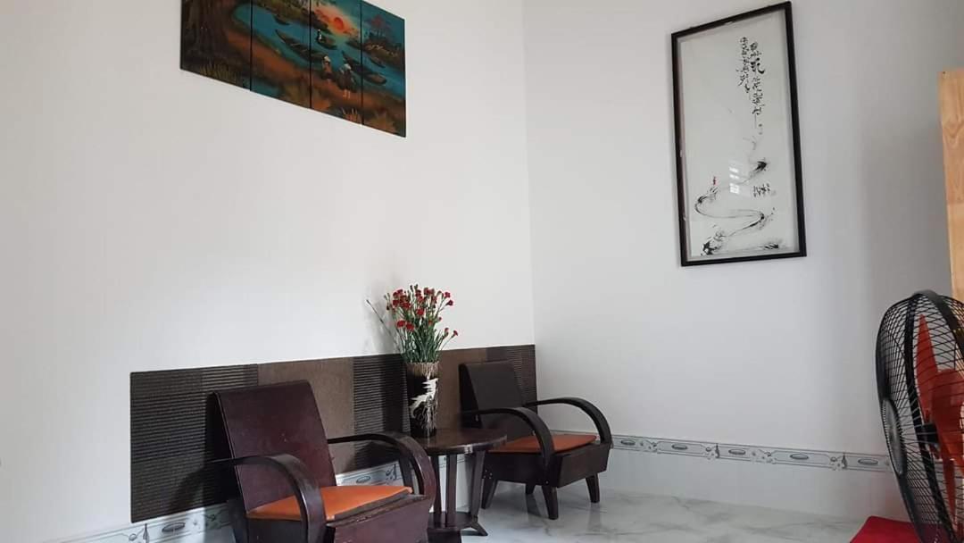 Hoa Lan Motel & Homestay Giong Tu Dien Exterior foto